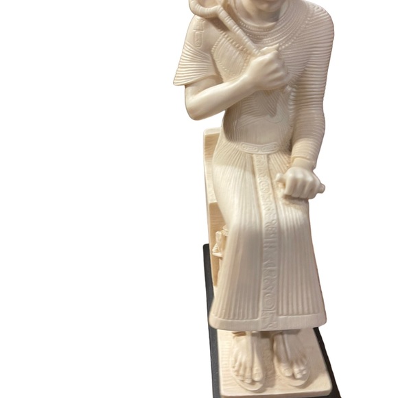 Vintage Ramses lll resin? Statue on stone Egyption egypt decor Made Italy - Picture 4 of 7